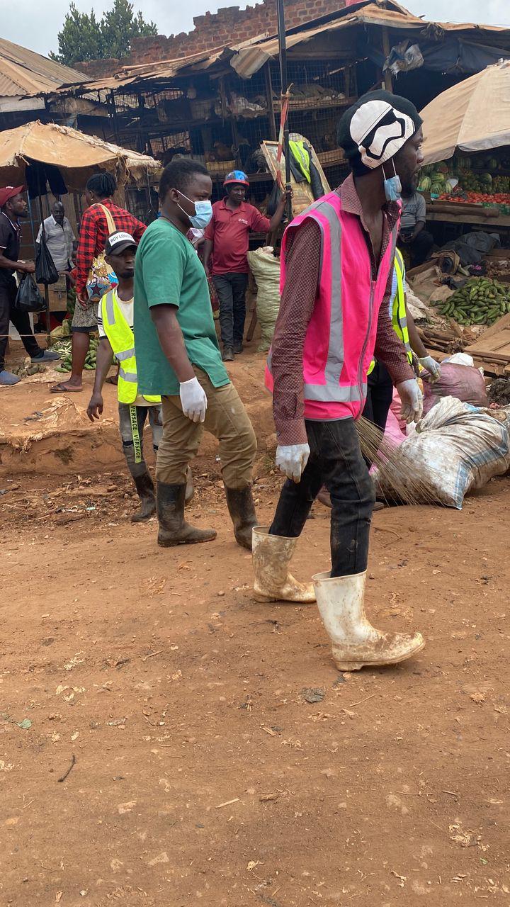 Community cleaning in Lusaze